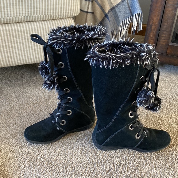 Suede boots - Picture 4 of 9